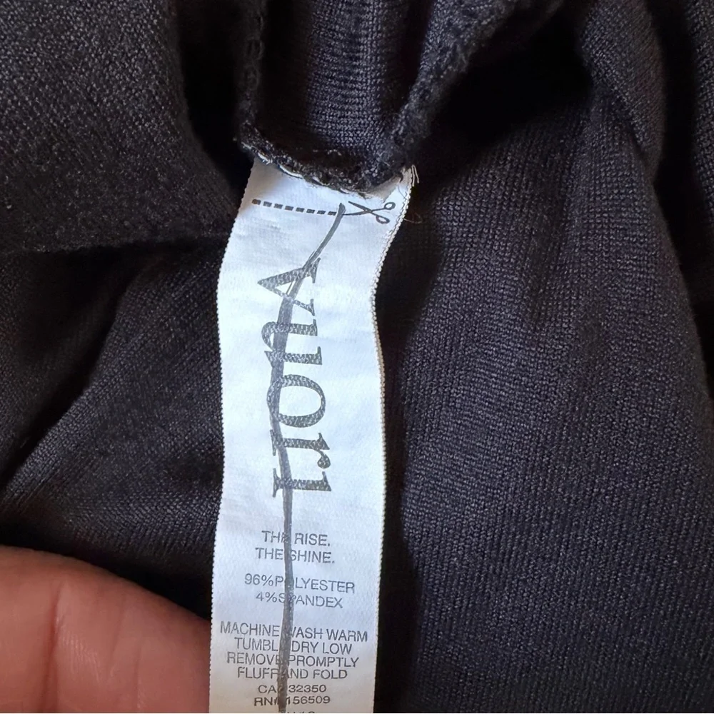 Vuori Trinity Twist Back Racerback Tank Top Black Women’s Size Small - Picture 8 of 9